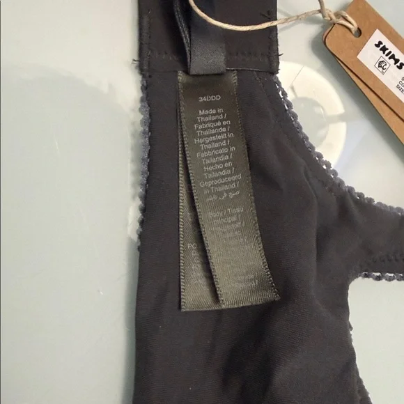 NWT Fits Everybody Picot T-Shirt Demi Bra - Picture 4 of 4